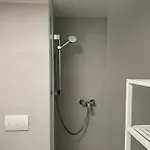Quiet With Garden + Parking Appartement