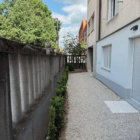 Quiet With Garden + Parking * Ljubljana
